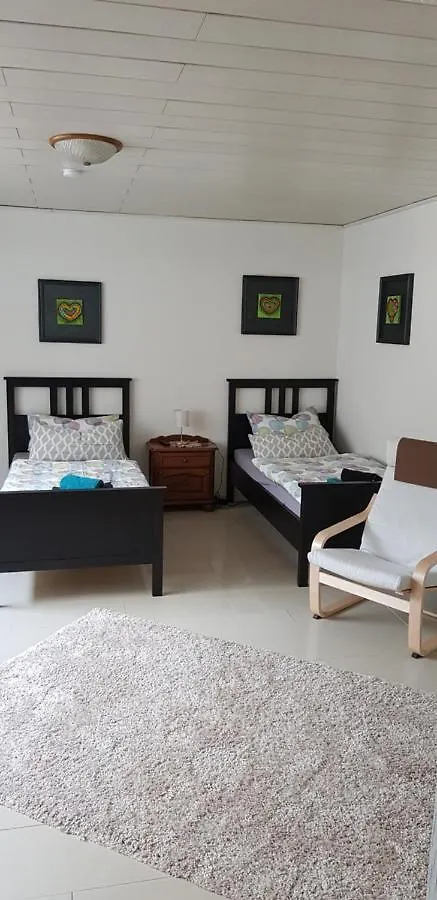 Christianes Gaestehaus Dusseldorf Homestay